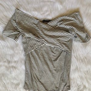 ✨ALL ITEMS $5✨ Shein Off the Shoulder Bodysuit